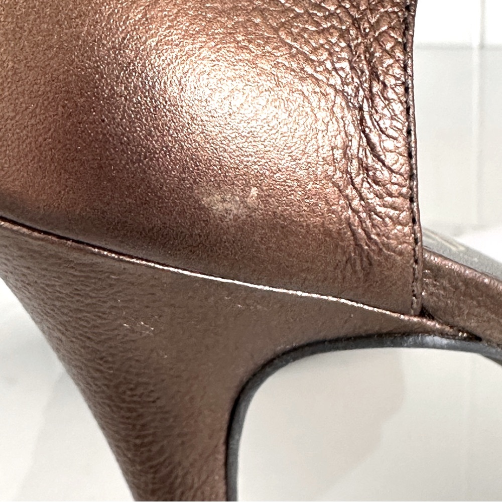 Juicy Couture Bronze Metallic Stiletto Heels 10 Textured Nappa Leather T-strap - Picture 13 of 13